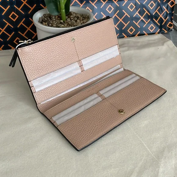 NWT , tory burch blake color block slim wallet black color - Picture 5 of 11